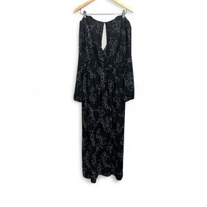 NEW Kittenish Elegant Black Dress with White Floral Pattern